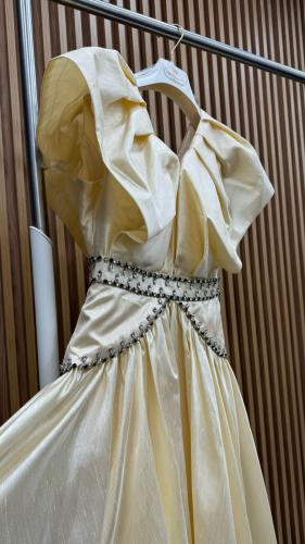 Beige dress