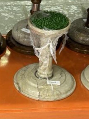 وكر رخام A1