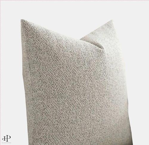 غطاء مخدة رمادي