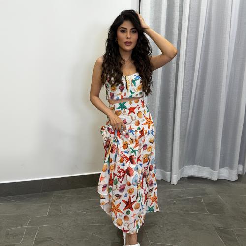 طقم تنورة وبلوزة