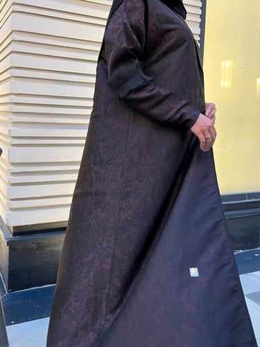 عباية عنابي من التفتا الفاخر (R)