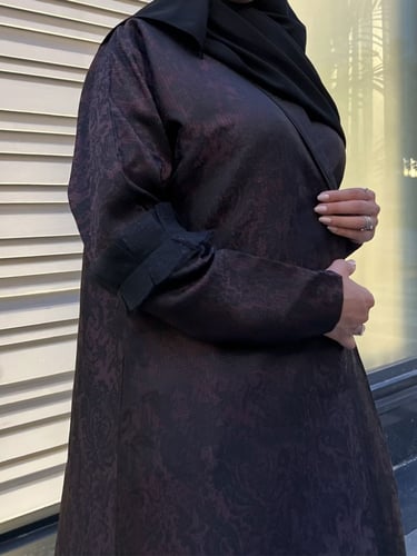 عباية عنابي من التفتا الفاخر (R)