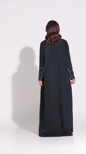 عباية كلاسيك انيقة