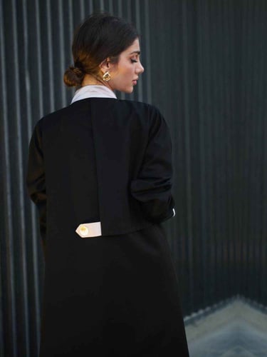 كتان أسود مع حرير كريب