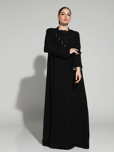 عباية كريب سوداء مع قيطان مغربي