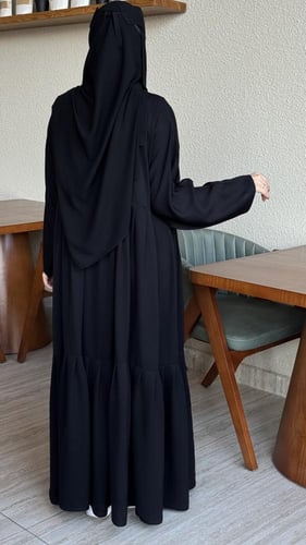 عباية نرجس