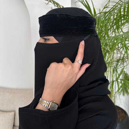 نقاب مخمل