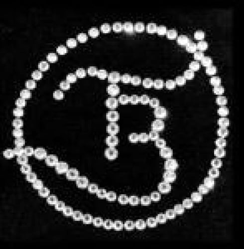 نقاب بدون اسم 32LSM