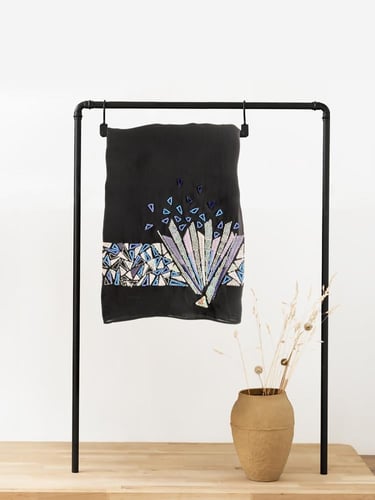 حجاب - طرح گلدوزی (روسری)