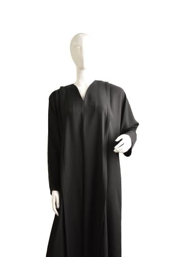 عنوان المنتج: عباية "بدون اسم" حرير كوري فاخر بكسر...