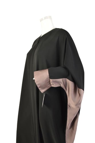 عباية بقصة عصرية