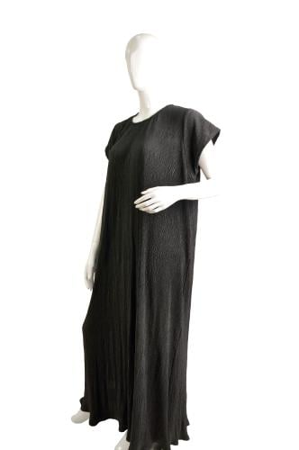 فستان داخلي (Inner) مضلع بلمسة مخملية –قماش كريب م...