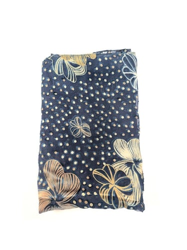 طرحة شيفون فاخرة خفيفة الوزن ماركة بدون اسم – لفّة...