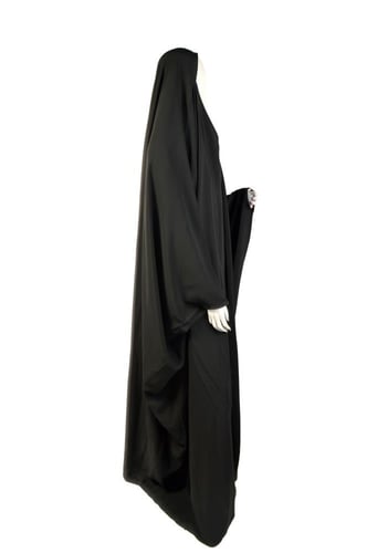 عباية راس بشت