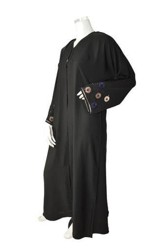 عباية تطريز يدوي 99FO1