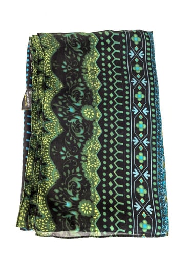 طرحة شيفون فاخرة خفيفة الوزن ماركة بدون اسم – لفّة...