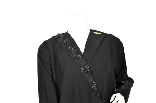 عباية عصرية