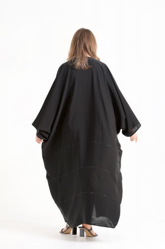 عباية فراشة بالكرستال