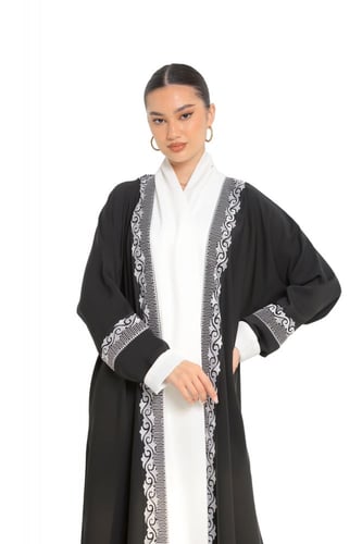 عباية لف بشيفون مطرز
