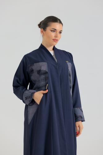 عباية بجيوب امامية تناسب الموظفات