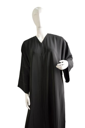 عباية سوداء قماش ياباني ثقيل مع قيطان - ماركة بدون...