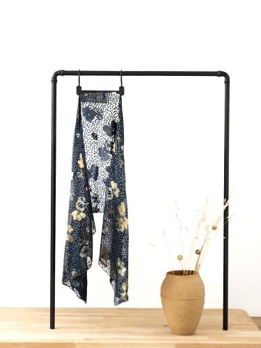 طرحة شيفون فاخرة خفيفة الوزن ماركة بدون اسم – لفّة...