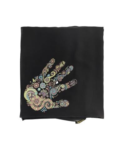 طرحة "بدون اسم" يابانية بتطريز فني ملون وأنيق.