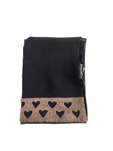 حجاب - طرح گلدوزی (روسری)