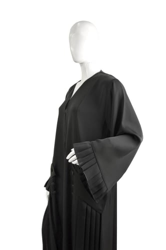 عباية بدون إسم الفاخرة بطيات أنيقة – تصميم راقي لل...