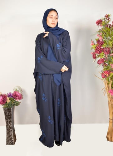 عباية فراشة تطريز