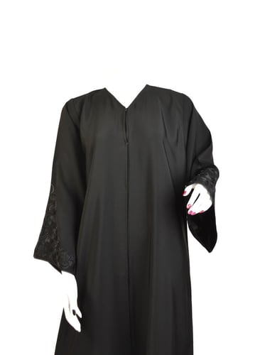 عباية حرير تطريز