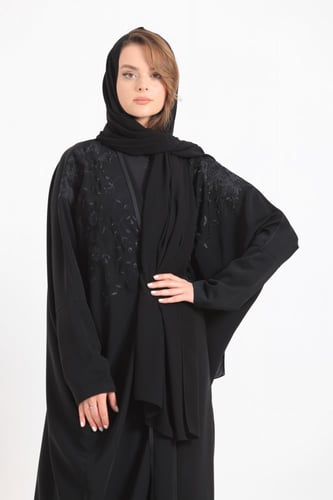 عباية فراشة تطريز