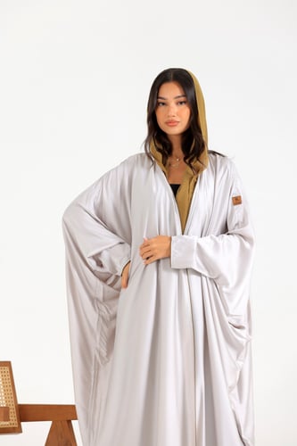 عباية فراشة ملون