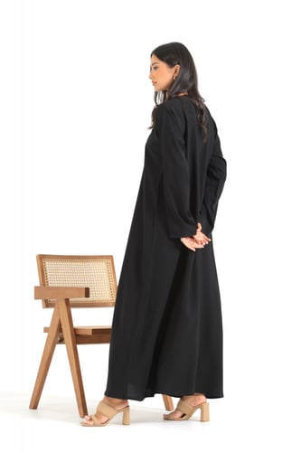 عباية سادة ثوب قماش بدون اسم المميز -عباية فقط