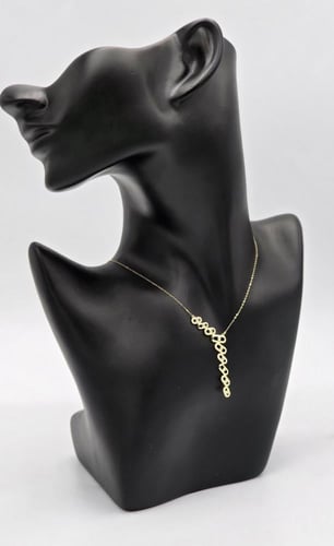 عقد ذهب عيار 18