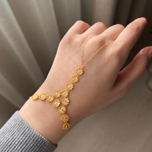 كف ذهب عيار 18