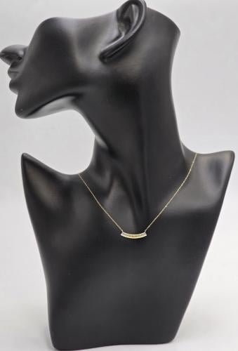 عقد ذهب عيار 18