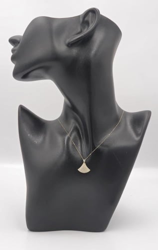 طقم ذهب عيار 18