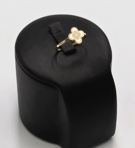 طقم ذهب عيار 18 - G1801