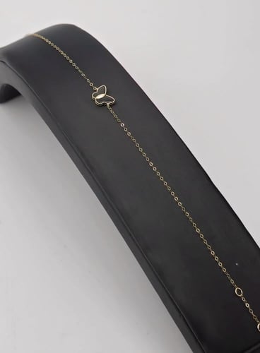 عقد واسورة ناعم ذهب عيار 18