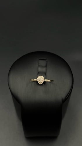 طقم ذهب عيار 18 ناعم