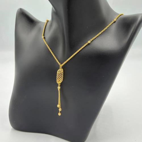 عقد ذهب عيار 21
