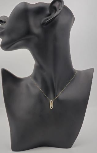 عقد ذهب عيار 18