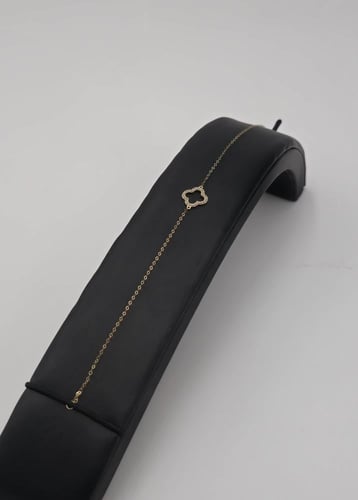 طقم ذهب عيار 18