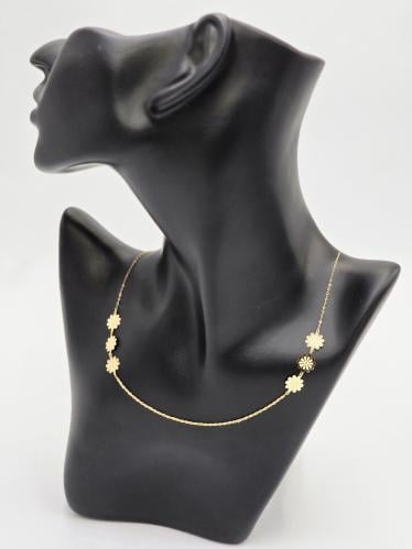 عقد ذهب عيار 18