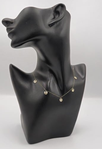 شوكر ذهب عيار 18