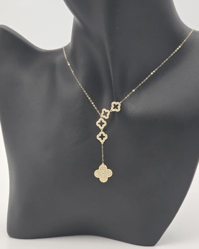 عقد ذهب عيار 18