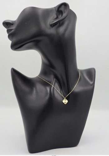 عقد ذهب عيار 18