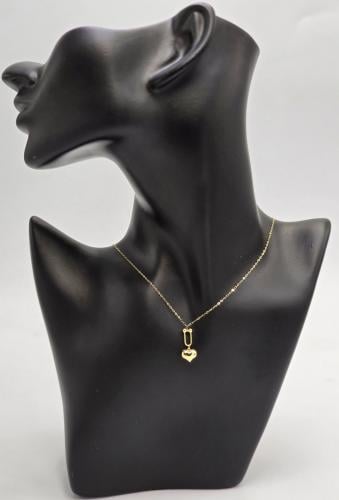 عقد ذهب عيار 18