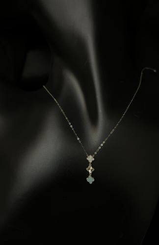 عقد ذهب عيار 18